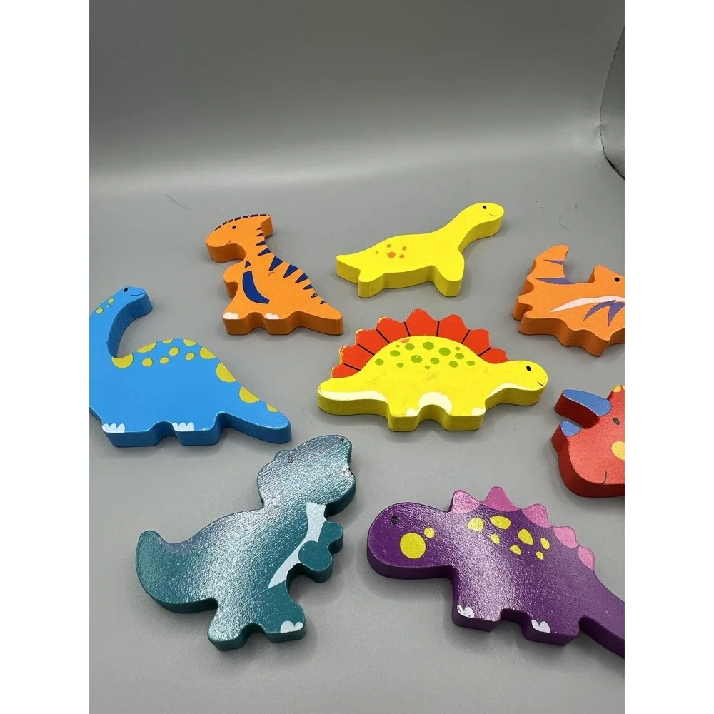 Wooden Arts Raised Chunky Dinosaurs Preschool 8 Pieces Wood TRAY Puzzle Colorful